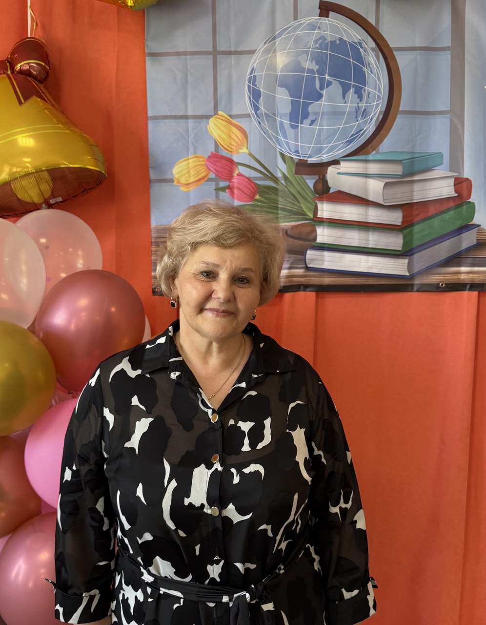Лежнева Алла Дмитриевна.